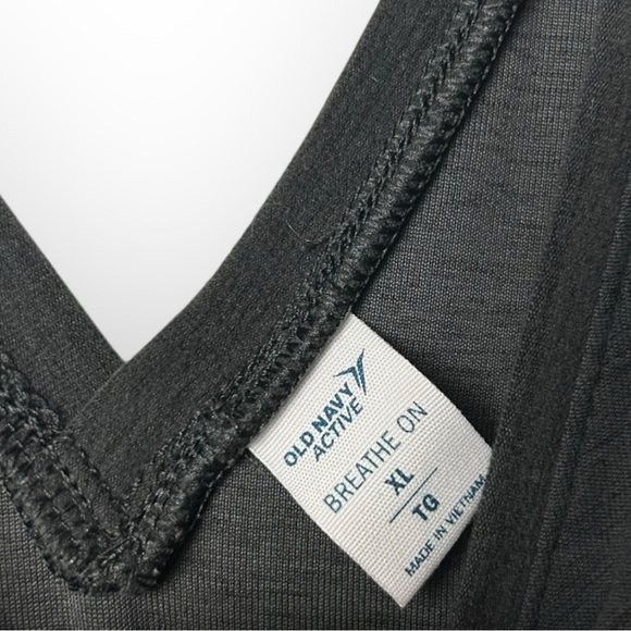 Old Navy Grey V Neck Jumpsuit 2X - Picture 6 of 9